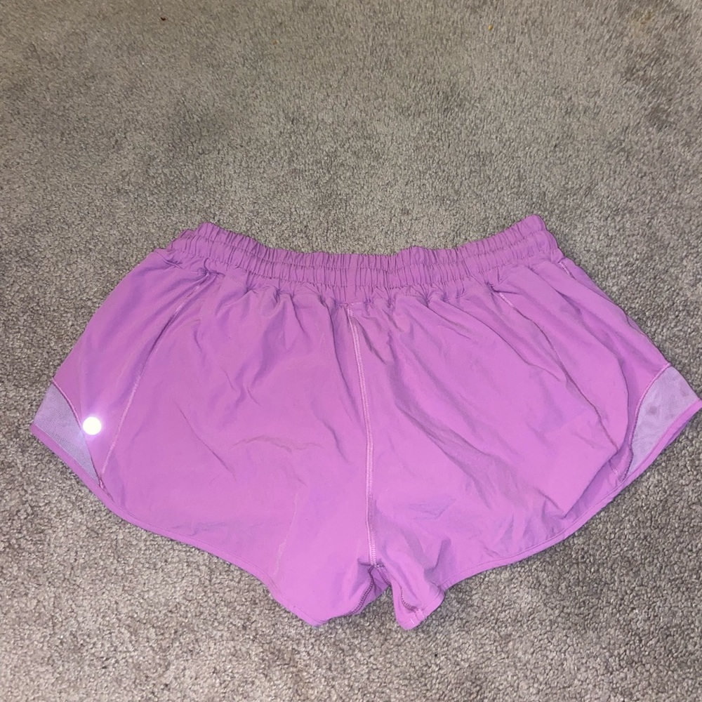 Hotty Hot Low-rise lined shorts 2.5” lululemon